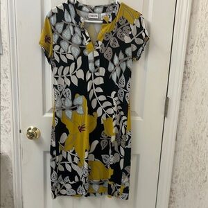 Chico's Black and White Flutter Sleeve Midi Dress